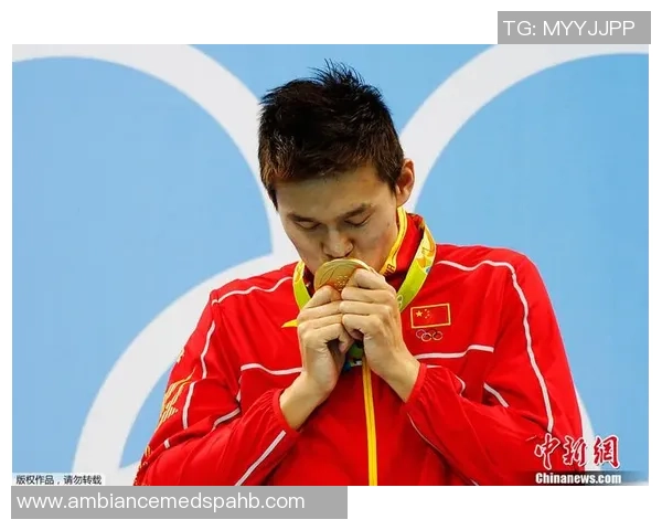 武汉篮球队在大师赛中的拼搏历程与荣耀时刻回顾