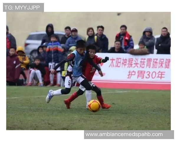 武汉足球明星中国行点燃热情助力青少年足球发展与交流