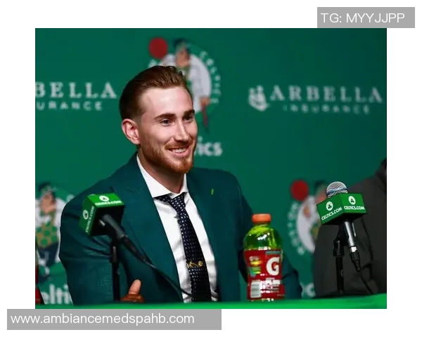 足球明星巅峰颜值揭秘那些年他们的魅力瞬间与时光印记 足球明星巅峰颜值揭秘那些年他们的魅力瞬间与时光印记