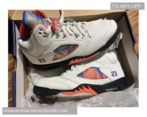 足球明星球鞋大盘点揭示他们的独特风格与个性魅力 足球明星球鞋大盘点揭示他们的独特风格与个性魅力